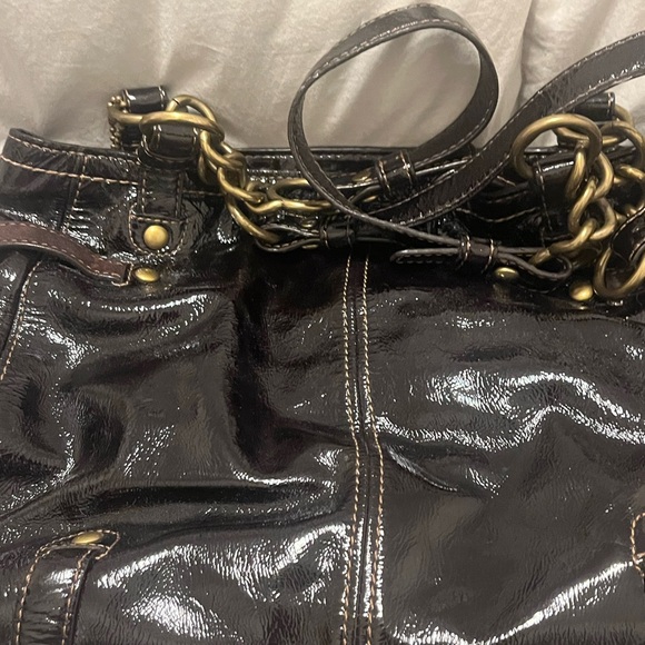 Rare Coach Dark Brown and Black Leather Shoulder Bag in great condition - Picture 6 of 11